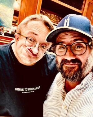 Jason Chicandier Instagram - Tu nous manques fumier ! @guillaume_bats