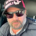 Jason Chicandier Instagram - J’ai la solution pour résoudre les conflits !