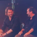 Jason Chicandier Instagram - Quand on se fait un pote de bar ! ( ancien spectacle « Un jour sans faim ») @mathou_cann @caroline_cichoz @labrunequipetille