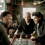 Jason Chicandier Instagram - Photo légendaire entre Zizou, Pelé et Frederic François ! @zidane @pele @frederic_francois_officiel