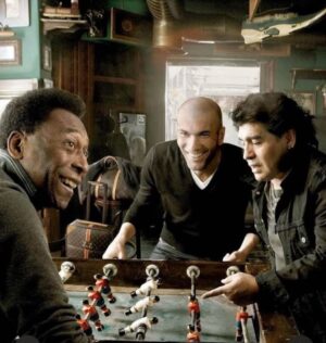 Jason Chicandier Instagram - Photo légendaire entre Zizou, Pelé et Frederic François ! @zidane @pele @frederic_francois_officiel
