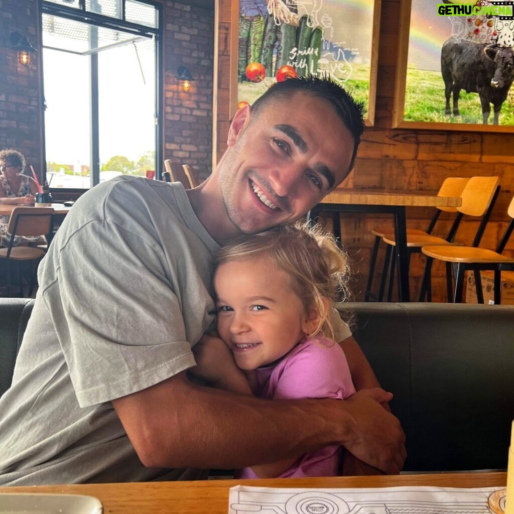 Jason Moloney Instagram - Our little Isla girl is 4 years old! 🥳🎉 So proud watching you grow into the beautiful, funny, cheeky little princess you are. Daddy loves you more than anything in this world ❤️