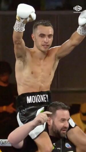 Jason Moloney Instagram - The body-shot diaries with @jasonmoloney.

Dixon Flores was added to the bantamweight’s highlight-reel, after being folded with a gruesome one-punch knockout.
.
#ozboxing #boxing