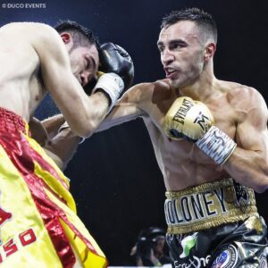 Jason Moloney Instagram - It was another polished performance by @jasonmoloney.

As the bantamweight division watched on, he picked up a comfortable decision over Nawaphon Sor Rungvisai.

With Naoya Inoue considering his future, the Australian is well-placed for another title shot.
.
#ozboxing #boxing