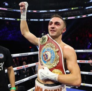 Jason Moloney Instagram - AND STILL 🏆 

An absolute war last night! Hats off to Sanchez who really came hungry to try and take my title but I dug deep and pulled out a very tough win. 

Huge thanks to my coach Angelo Hyder and my manager Tony Tolj for all of their help and the sacrifices they make for me and my career, particularly this prep being away from their families for a month over Christmas. 
The relentless work I do in the gym with H each day paid off big in the championship rounds last night! 

Thanks also to Nobbsy for all his help in the gym each day and to Brian Willmott for his help in the corner and the great job on my cuts.
Thanks also to my brother Andrew Moloney for flying over to support me and being in my corner both in and out of the ring. 

Huge thanks to Top Rank and Eye of the Tiger for the opportunity to fight in Quebec City, a great show, an incredible atmosphere and beautiful city. 

Thanks to my incredible sponsors who support me and allow me to prepare 100% for these big championship fights. 

Major Sponsor-
@forest1au 

Gold Sponsor-
@ppteu 

Silver Sponsors- 
Retz Plumbing 
@directcranes 
@everlastaustralia 

Bronze Sponsors- 
@technologypeople 
@kamikaze.energy 
@bell_partners 
@truehealthsolutionsau 

Thank you to Jorja for always being the most supportive partner I could wish for and doing whatever it takes to allow me to live this dream. So good to have you there with me last night. 

Lastly thank you to everybody for the amazing support! So many messages that I have not had the chance to get back to yet, I appreciate you all. 

Big year coming up! Onto the next 🏆