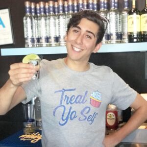 Jason Roy Instagram - National Tequila Day? Taco Tuesday? Def time to TREAT YO SELF! @famousinreal.life #sponsored
.
.
.
.
#famousinreallife #tshirt #brandsnob #ad #tequila #nationaltequiladay #tacotuesday #jalapenopetes