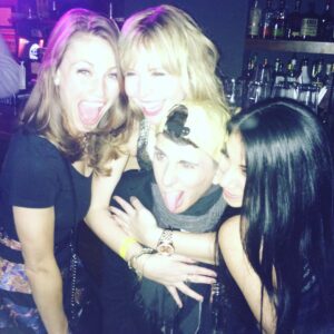 Jason Roy Instagram - #TBT My god i love and miss all these hookers. Good luck making friendships like these newbies. @davonnedianne_ @megmaley @jackiexibarra @beckyburgess17 .
.
.
#bb20 #dayson #thegoblins #bb17 #bbott #theladiesloveme