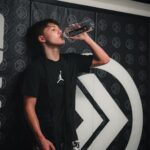 Javon Walton Instagram - Hydrated with the best‼️ @essentiawater #EssentiaPartner