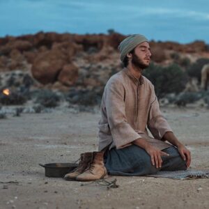 Jay Ryan Instagram - Chookas @thefurnacemovie for tonights Aussie premiere at the @perthfest opening gala! This film is a right gem having had its world premiere at the 2020 @labiennale in Italy.. it was an absolute honour to be a part of this little known story that shines a light on an important time in early Australian history.  Kudos to writer/director @rhiodhryk and our leading man @jrmalek // In 🇦🇺 cinemas nationally December 10.  #goodasgold @screenaustralia @thekoopco