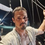 Jay Ryan Instagram – Homeward bound.. & that ladies & gentlemen, is a picture wrap on #TheBlue.. No more lines 📝 or knots 🪢 to learn! Thank you #Thailand for you generous hospitality. Coming soon to #Paramount+. 🙏 🇹🇭🇵🇭🇬🇧🇦🇺🇺🇸 ⛵️