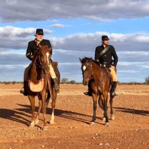 Jay Ryan Instagram - Having a break on set with @erik.thomson - The Furnace - releasing in OZ Cinemas December 10. 🐪 🐎