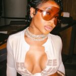 Jayda Cheaves Instagram - Give me my tens, then take away two.. I ate it up again