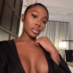 Jayda Cheaves Instagram - add to my peace or peace out 💋