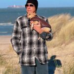 Jean-Claude Van Damme Instagram - Enjoying my Sunday in Belgium North Sea😎 🌊🌾#jcvd #belgium #northsea