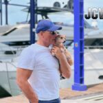 Jean-Claude Van Damme Instagram - Do you have a pet? What is her(his) name ? Tag me #jcvd in a photo with your pet 🐾 #animals #pet
