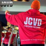 Jean-Claude Van Damme Instagram - Hey guys👋🏼 I’m happy to present my new JCVD collection Link in bio 😎👊🏼 #jcvd #gym #clothes