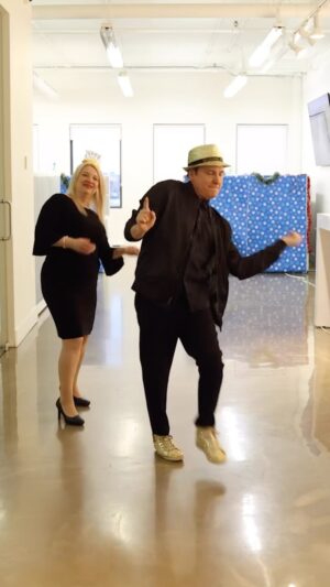 Jean-Marc Généreux Instagram - [CONCOURS DÉFI DES FÊTES KJ]
Relevez le DÉFI DES FÊTES KJ de Karine et Jean Marc et participez à notre danse de la nouvelle année!

Quoi de mieux que d’accueillir la nouvelle année en dansant ? Courez la chance de gagner des PATCHS CORRECTION DERMO-LIFT YEUX pour vous, toute votre famille et ami(e)s qui participeront au DÉFI DES FÊTES KJ ! 

Pour participer : 
1. Apprenez la danse de Karine et Jean Marc 
2. Faite la danse avec votre famille et vos ami(e)s lors de vos party des fêtes 
3. Partagez-la sur les médias sociaux en nous identifiant ! 

Le concours prendra fin le mardi 2 Janvier 2024 à 23h59. Le groupe gagnant sera choisi au hasard et annoncé sous cette publication et via les messages privés le mercredi 3 janvier. 

BONNE CHANCE 

*Valide au Canada seulement. Ce concours n’est pas lié à Instagram

[KJ HOLIDAY CHALLENGE CONTEST]
Take on Karine and Jean Marc’s KJ HOLIDAY CHALLENGE and participate in our New Year’s dance ! 
 
What’s better than welcoming the New Year by dancing? Get a chance to win DERMO-LIFT CORRECTIVE EYE PATCHES for you, your family and friends who will participate in the KJ HOLIDAY CHALLENGE!
 
To enter the contest:
1. Learn Karine and Jean Marc’s dance
2. Perform the dance with your family and friends at your holiday parties
3. Share it on social media and tag us!
 
The contest will end on Tuesday, January 2, 2024, at 11:59 PM. The winners will be randomly chosen and announced under this post and through private message on Wednesday, January 3.
GOOD LUCK!
*Valid in Canada only. This contest is not affiliated with Instagram.