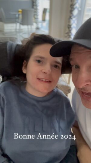 Jean-Marc Généreux Instagram - Petit Samedi “Relax” avec ma cocotte et nous voulons vous souhaitez “Bonne et Douce Année 2024”  à Vous mes ami,e,s ! Qu’elle soit pleine de belles et bonnes surprises, du Bonheur ( beaucoup de bonheurs ) de la Joie ( beaucoup de joies ) et de la santé…surtout de la santé ! 
Je vous souhaite que tous vos projets se réalisent et que vous saisissiez toutes les belles opportunités qui seront sur votre route. 
Je vous souhaite de devenir la meilleure version de vous même, et que si vous avez à prendre un nouveau départ…n’hésitez pas, foncez, faites-vous confiance. 
Alors encore une fois Bonne Année 2024 

Happy New Year my friends.

Wishing you nothing but health, wealth, and endless blessings in the New Year ahead.
So lots of joy , lots of love and stay healthy for the next 12 months.

Once again make 2024 the best year yet! You deserve it!

♥️♥️♥️
#voeux #2024 #bonneannée #happynewyear #joy #joies #bonheurs #happiness #ressolution #ressolutions