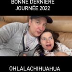 Jean-Marc Généreux Instagram - Avec la Cocotte…Directement du DIVAN…bonne dernière journée 2022 et on se voit de l’autre côté 🙌🏻🙌🏻🙌🏻 Merci Dany & Carole de nous accueillir à votre beau chalet ♥️