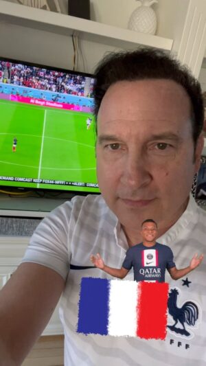 Jean-Marc Généreux Instagram - Go 🇫🇷 GO !!!! #allerlesbleus pour la victoire 🏆!!! @equipedefrance 🇫🇷 @fff