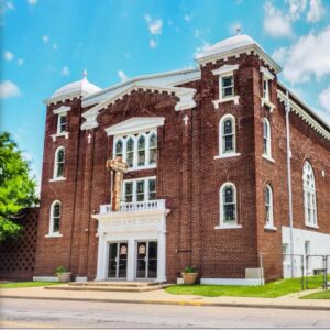 Jeanne Tripplehorn Instagram - This is the historic Vernon African Methodist Episcopal church in Tulsa, Oklahoma.⁣
⁣
Founded in 1905, it is the last standing black-owned structure from Black Wall Street and the only edifice that remains from the 1921 Tulsa Race Massacre. Its basement was the last remaining structure standing on Greenwood Street and where the Sunday following the massacre, congregants, including those who lost their homes and belongings, came to the basement to worship.⁣
⁣
Rev. Robert Turner, Vernon AME's pastor is asking for the public's help to fund much needed repairs and provide playground equipment for their community. ⁣
⁣
The link in my profile will take you to the Help Restore Historic Vernon AME Church GoFundMe page.⁣
⁣
Now more than ever the Vernon African Methodist Episcopal Church, a visual reminder of the worst race massacre in American history and its reconstruction process, needs to be preserved and protected for generations to come.⁣
⁣
It is on the National Register of Historic Places.⁣
⁣
Please pass this on to your friends, family and followers and give what you can x⁣
⁣
⁣
#blessthebasement #tulsaoklahoma #tulsa @vernonamechurchtulsa #blackwallstreet #greenwoodtulsaoklahoma