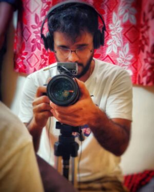 Jeevan Mammen Stephen Instagram - Dreams are best seen through a Camera 😍

P.C: @anu_aka_george

 #dreamscometrue #happiness #directorslife #smilplease #karikku