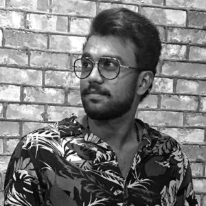 Jeevan Mammen Stephen Instagram - Kure Black & White Mughangal!! #karikku #blackandwhite #portrait