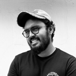 Jeevan Mammen Stephen Instagram - Kure Black & White Mughangal!! #karikku #blackandwhite #portrait