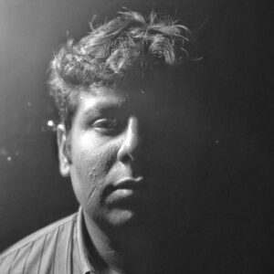 Jeevan Mammen Stephen Instagram - Kure Black & White Mughangal!! #karikku #blackandwhite #portrait