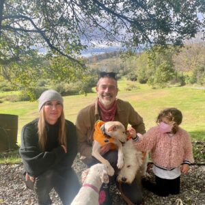 Jeffrey Dean Morgan Instagram - Well, we got our little Irwin, the three legged wonder dog today! He’s been embraced by ALL. Even bandit and honeydog are over the moon. Thank you so much to Chrissy and the rest at @thesatoproject, the work you do is amazing. Little Irwin is gonna have one hell of a life. We promise. Xxx
