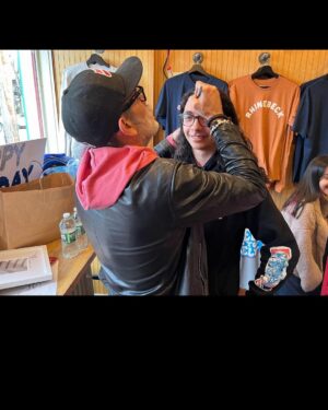 Jeffrey Dean Morgan Instagram - Well, just wanted to put it out there… I have a new best pal. I got the massive privilege to meet Cadence @pxpxcadence yesterday… first off thank you to @makeawishamerica for setting our meeting up, and getting Cadence, her brother Devon, mom Amanda, and dad Andrés from Southern California all the way to me in Rhinebeck. We had the best day together… and like I said, I got myself a new bestie. Cadence is an amazing gal… more than that… strongest, bravest, coolest, most thoughtful person that I’ve ever met. What she doesn’t know, is that I was the lucky one here. I’m the one that came out of this introduction a better person. You can’t ever ask for more than that I reckon. Id also like to thank my town of Rhinebeck for coming out and showing up huge yesterday. @samuelssweetshop crushed it, @megabraincomics opened early and gave us run of shop! @landofoztoys, same deal! We all had a blast. Cadence, you have a friend forever. Whatever, whenever, I got ya.  And I know you got me. Love you kiddo. That’s a fact. And getting to see you again today and introduce George to you and yours? You made quite an impression on a little girl that realizes how special you are. Mom, Dad, Devon… you three are amazing. Truly just amazing… no words needed. Know that I know. The product of you three and your love is Cadence… enough said. Because she wins ALL the stuff. It was a privilege and an honor to meet all of you… thank you so much for choosing me to have this adventure with! Trust me, I know how lucky I am. Xxxjdm