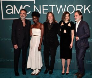 Jeffrey Dean Morgan Instagram - It’s been too long. Reunited with family tonight… can’t tell you how great it was seeing these folks. #AMCupfronts tonight in nyc… damn we’ve missed each other. May of gotten a bit misty seeing @bigbaldhead! Andy, @laurencohan @danaigurira… and of course, the prettiest gal in the room, my better half @hilarieburton. A special night just seeing these faces. Thanks to @amcthewalkingdead @amc_tv and @amcplus for getting us in the same room. One hell of a night. Big love. Xx
