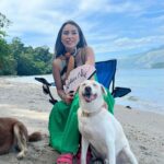 Jelai Andres Instagram - Beach time with my Babies! Super saya nila! Kita naman sa mga ngiti nila. Watch niyo na vl0g nito. Alam nio na san mapapanood yun! Kaka up lang! Love u all