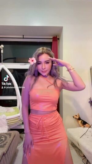 Jelai Andres Instagram - 🧡