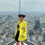 Jelai Andres Instagram - 🖤 Good times and crazy friends make the best travel memories ✈️🖤🇯🇵 (swipeleft) Japan escapade w/ friends vlog is now up! Tokyo, Japan