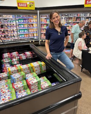 Jennifer Garner Instagram - 36 hours at home. 💙💛
1. I ♥️ my nephew.
2. Jen’s cooking = smoke alarm.
3. WV’s State Capitol ♥️
4. We had an epic @onceuponafarm multipack giveaway at my hometown Ashton Place @krogerco. Thank you to everyone who stopped by! 
5. Of course we had to close Mom’s rings! ⌚️
6. What am I, suddenly a soccer expert?
7. Dad’s early birthday surprise: a ride in his childhood car— 1948 Studebaker Champion— with kind and generous David King.
8. I can’t imagine life without my little sister, Susannah. (We missed you, Melissa!)
9. September sky.
10. My beloved ballet teacher, mentor and second mother, Nina Lu Pasinetti. (Ms. Denton)