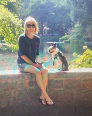 Jennifer Robertson Instagram - New York with Norman many moons ago. 🖤