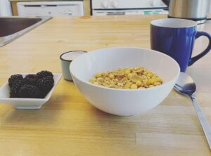 Jennifer Robertson Instagram - Oh hi, I’m a busy working single parent who still lays out her 11-year-olds breakfast every morning like she is staying at the goddamn Four Seasons. Can everyone PLEASE tell me I need stop doing this.