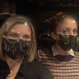 Jennifer Robertson Instagram - Lil’ photo dump of me and some of my pals. Covered eyes, full masks, can’t lose. #singlealltheway @netflixfilm