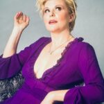 Jennifer Robertson Instagram - Dramatically waiting in this chair until the first episode of The Great Canadian Pottery Throwdown airs THIS Thursday at 8pm on @cbc and @cbcgem @canadianpotteryshow Photo by @jessicaventuri HMU by @swankmakeup Dress @laperlalingerie Necklace @thevampireswife