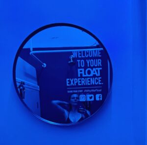 Jennifer Robertson Instagram - Yesterday I tried a sensory deprivation tank or "floatation tank" for the first time and loved it. I thought I would freak out in there, but it was actually an incredible peaceful experience. Don't be afraid to try new things kids 😉