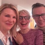 Jennifer Robertson Instagram - Had friends and family over for a bday celebration last night. Wore a dress that several people mistook for an apron, laughed my ass off, and mostly took selfies with blondes. So grateful for all of my friend’s and family. This is 52 y’all. 😁