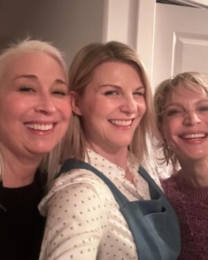 Jennifer Robertson Instagram - Had friends and family over for a bday celebration last night. Wore a dress that several people mistook for an apron, laughed my ass off, and mostly took selfies with blondes. So grateful for all of my friend’s and family. This is 52 y’all. 😁