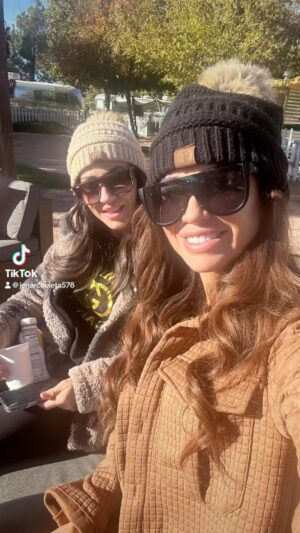 Jennifer Walcott Instagram - #glamping #christmas #friendsforever