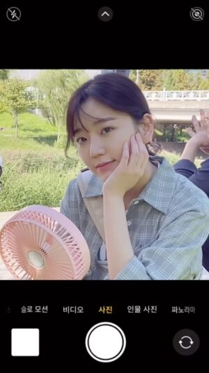 Jeon Hye-won Instagram - #그해우리는 #채란