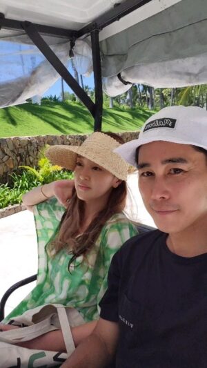 Jeong Tae-woo Instagram - #family #fusionresort 
#즐거운추석보내세요❤️