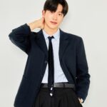 Jeong Young-han Instagram - 입사 1년 기념 새 프로필!