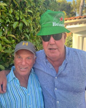 Jeremy Clarkson Instagram - Two brewing titans exchange hats. @hawkstone @heineken_uk