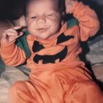 Jeremy Hudson Instagram - this lil’ pumpkin still doesn’t know what to do with his hands 🤓🎃🎂 📸 : @_blankcreation