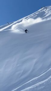 Jeremy Jones Instagram - These turns were my first ones after the loss of my Father. I remember thinking, “this could be first time in a long time that my Dad gets to ride with me.” The day started out groveling in a whiteout. In the afternoon the clouds lifted and things turned heavenly. 📷 @picaherry #jonesflagship